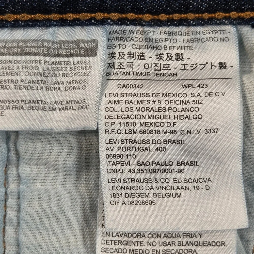 Levis 501 Original Fit Jeans Mens 37x29 (tag 38x30) Blue Straight Leg Button Fly